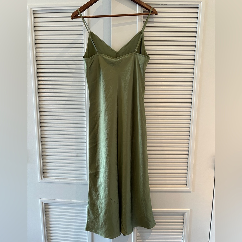 Aritzia Wilfred sage green satin-effect midi slip dress. Medium, NWT, never worn - Picture 3 of 4